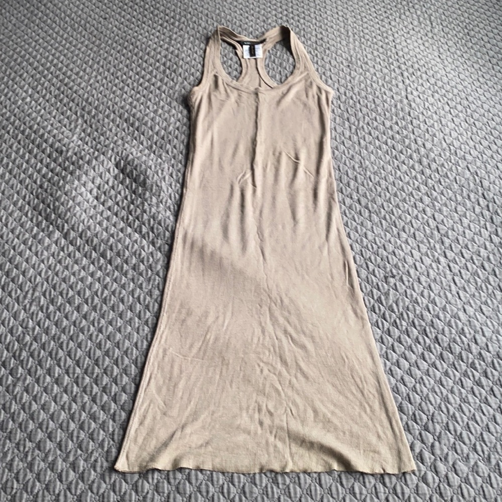 BSBGMaxazria Nude dress. Almost new